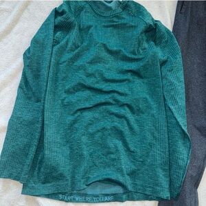 2 Lululemon Long Sleeve Shirts Dark Grey and Teal